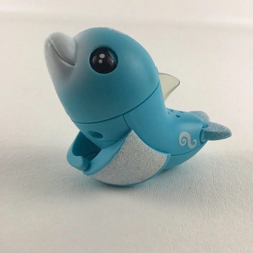 Fingerlings Baby Light Up Dolphin Interactive Electronic Aqua Pet 2019 WowWee